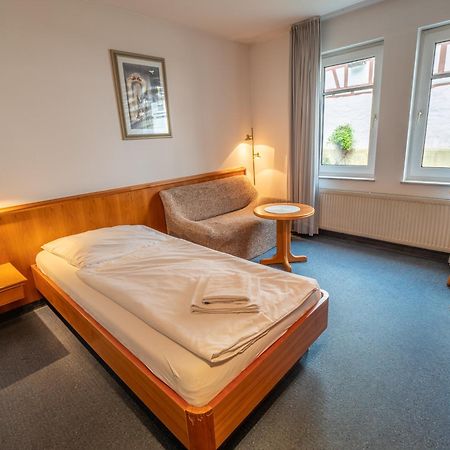 Hotel Pflum Mit Gaestehaus Nuertingen Luaran gambar