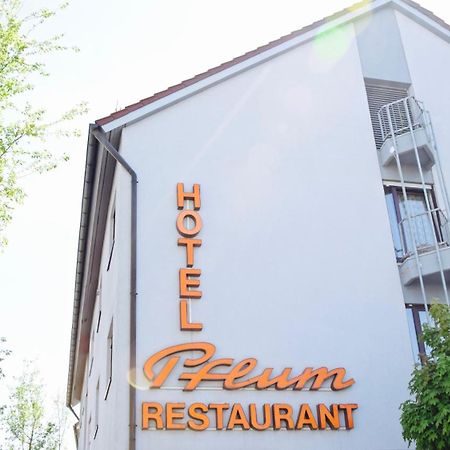 Hotel Pflum Mit Gaestehaus Nuertingen Luaran gambar